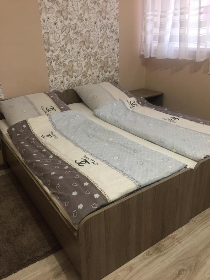 Апартаменти Private House Берегове Екстер'єр фото