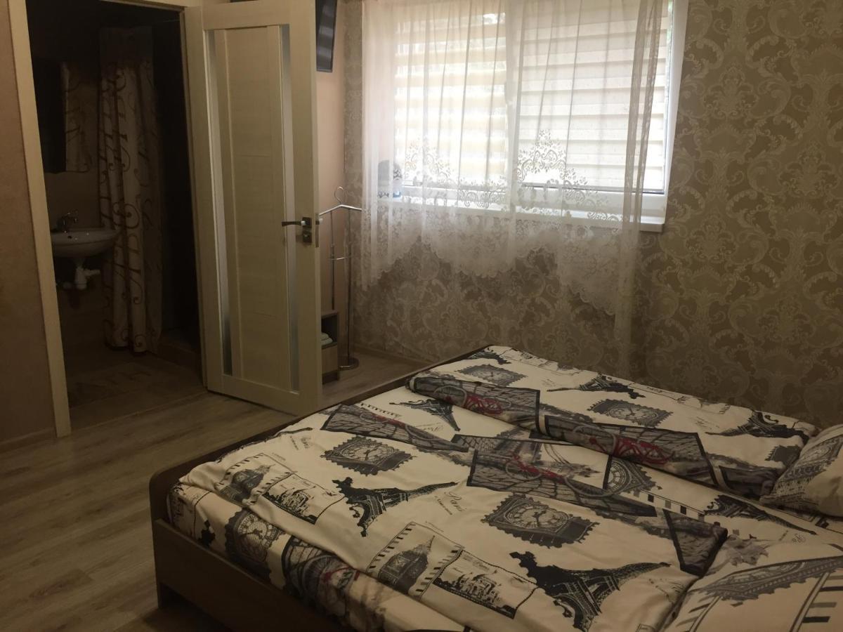 Апартаменти Private House Берегове Екстер'єр фото