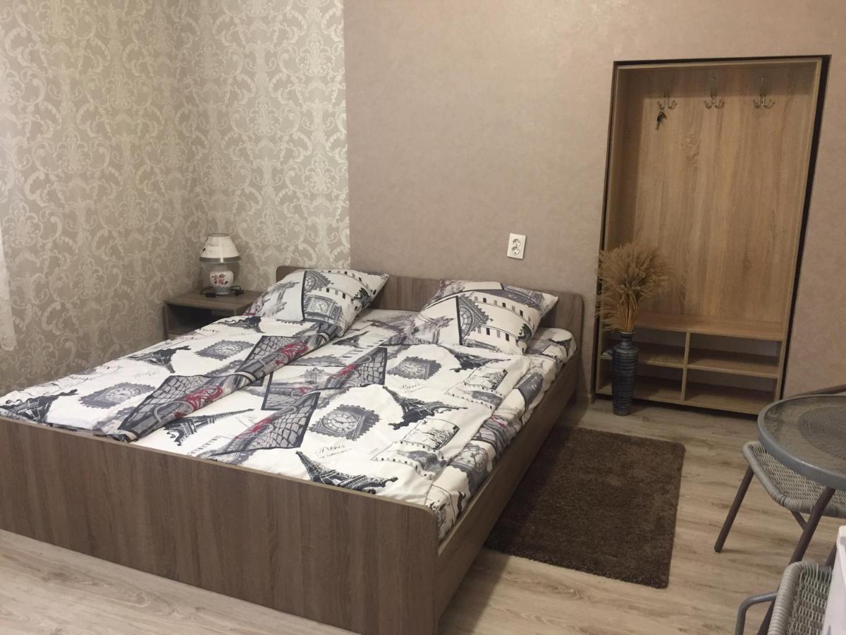 Апартаменти Private House Берегове Екстер'єр фото